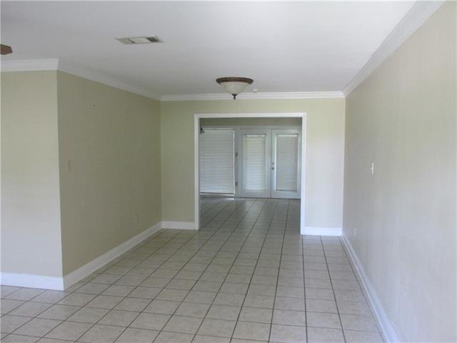 Building Photo - 101 Hibiscus Pl