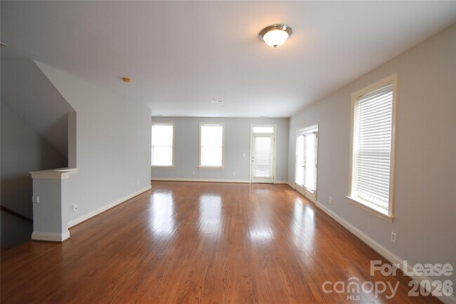 Foto del edificio - 2405 Bonterra Blvd