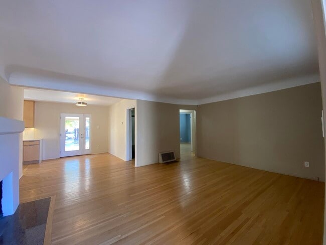 Foto del edificio - 4614 Idlewilde Ln SE