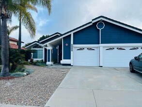 Building Photo - 4982 Wildwood Dr