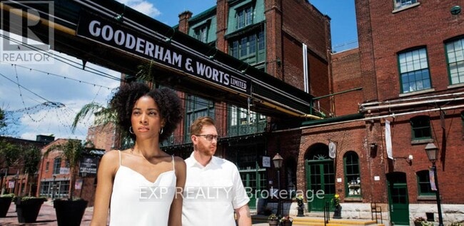 Building Photo - 35 Parliament St