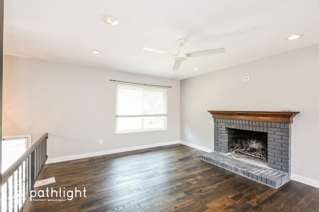 Foto del edificio - 11271 Sherwood Oak Ct, St. Louis, MO, 63146
