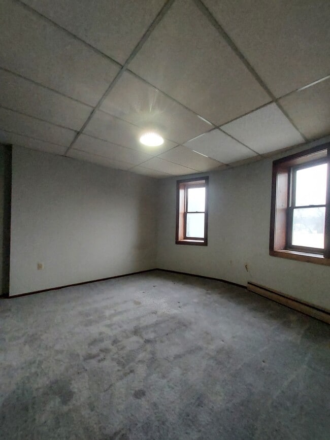 Foto del edificio - 1252 W Main St