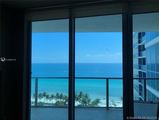 Building Photo - 3101 S Ocean Dr