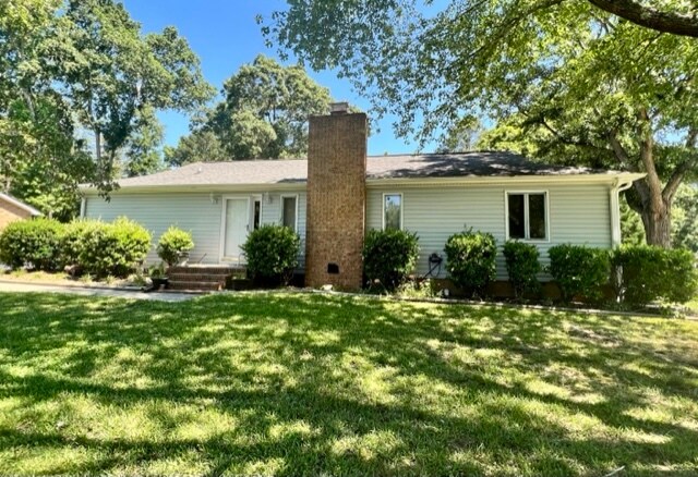 Building Photo - 609 Catawba Cir N