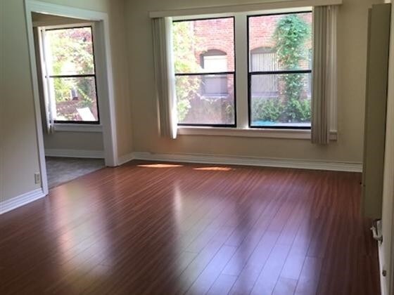 Foto del edificio - 1227 S Central Ave