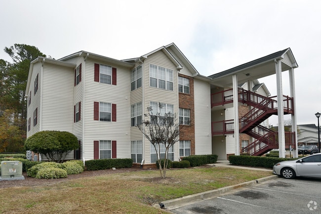 Building Photo - Summer Crest Apartments
