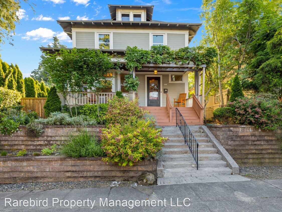 5 br, 2 bath House 3617 N Haight Avenue House for Rent in Portland