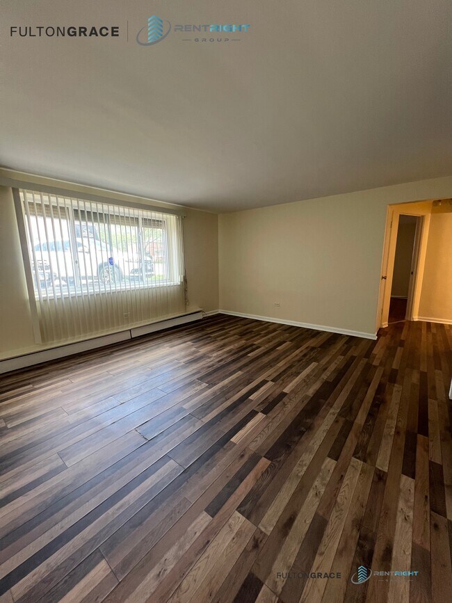 Foto del edificio - 8925 Grand Ave