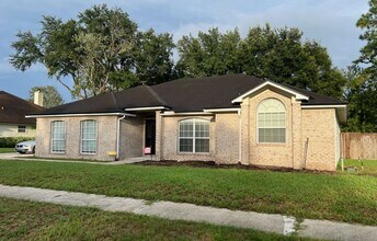 Building Photo - 8943 Blaine Meadows Dr