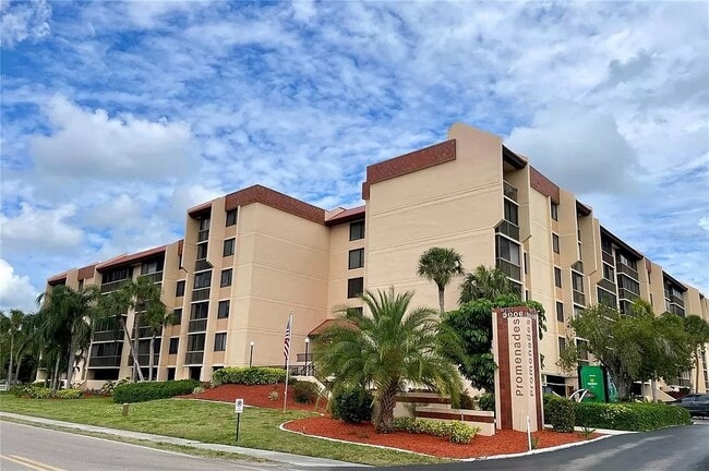 Foto del edificio - 3006 Caring Way