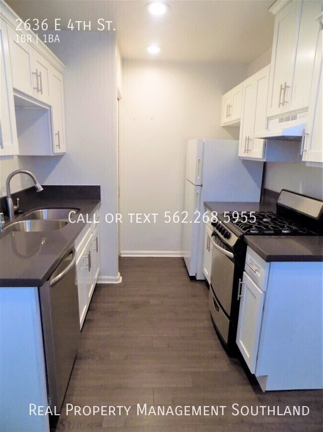 Foto del edificio - 2636 E 4th St