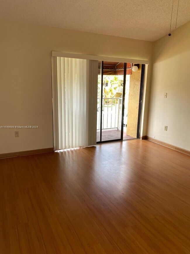 Building Photo - 15650 SW 80th St