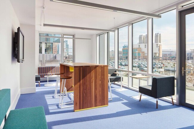 Foto del edificio - 53 Boston Wharf Rd