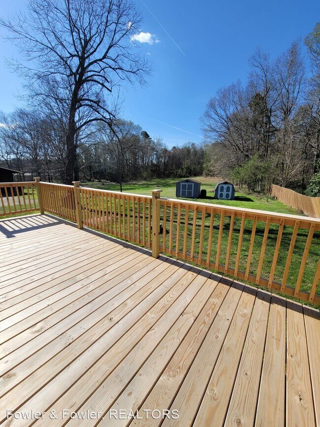 Foto del edificio - 1 br, 1 bath House - 4013 N. Main St