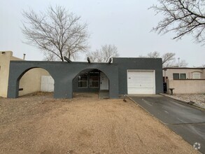 Building Photo - 4506 Overland St NE