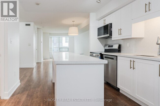 Photo du bâtiment - 20 Blue Jays Way