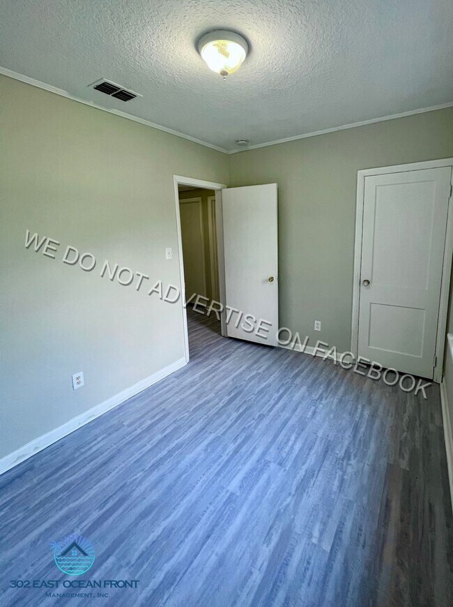 Foto del edificio - $200 OFF FIRST MONTH RENT - Gorgeous 3 bed...