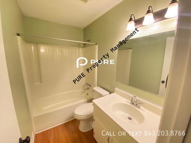Building Photo - 558 Orangeburg Rd