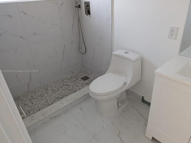 Foto del edificio - 6201 SW 37th St