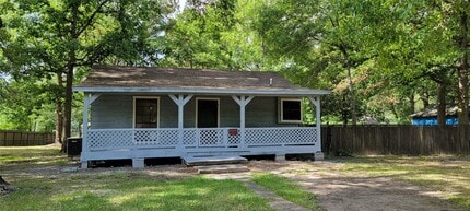 Building Photo - 17308 Valley Ln