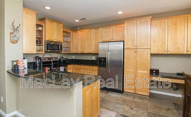 Foto del edificio - 2290 N 135th Dr