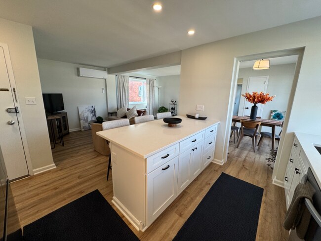 Foto del edificio - 2129 19th St N