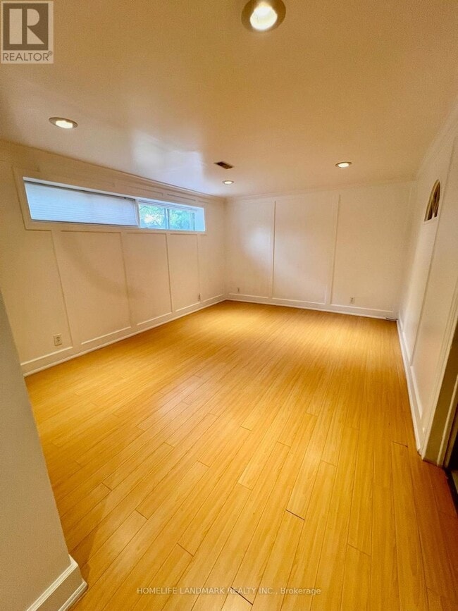 Building Photo - 2749 Truscott Dr