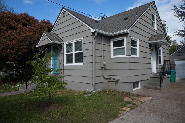 SE Portland 3-bedroom remodeled Bungalow - SE Portland 3-bedroom remodeled Bungalow House