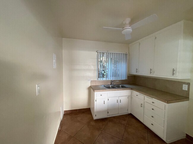 Foto del edificio - 14207 Sylvan St