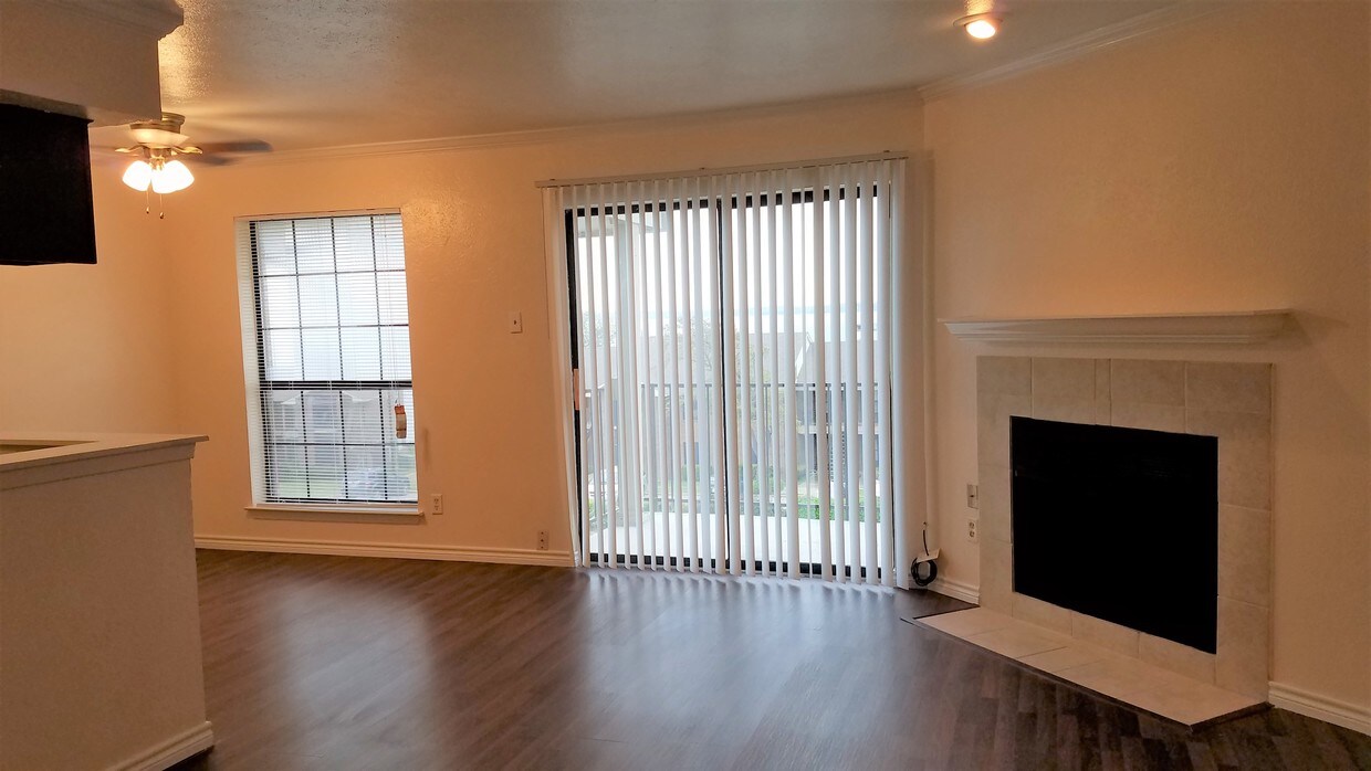 4560 Chaha Rd, Garland, TX 75043 Condo for Rent in Garland, TX