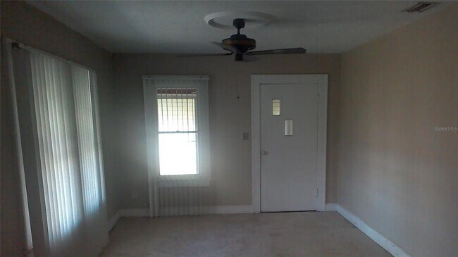 Foto del edificio - 1648 27th Ave N