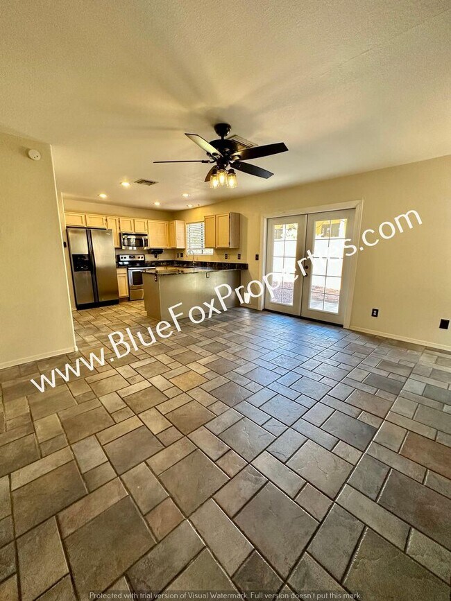 Foto del edificio - 3062 W Country Fair Dr