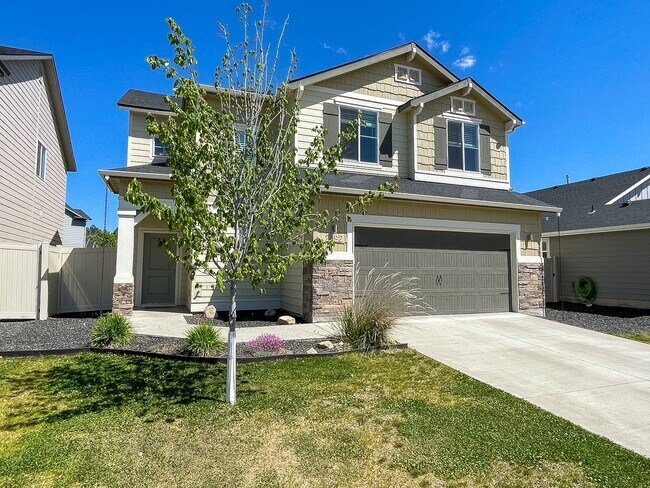 Foto del edificio - 2592 E Blackstone Dr