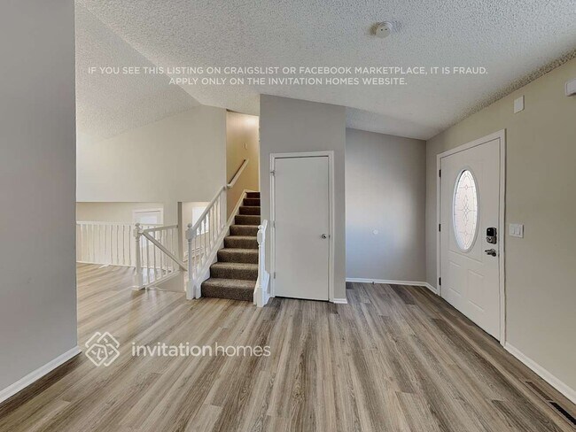 Foto del edificio - 8661 Red Clover Ct