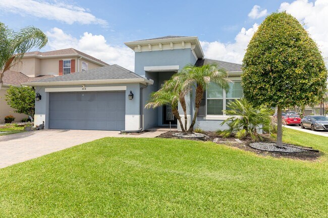 Building Photo - Swimming pool in Community here in this great 3 bdrm home!