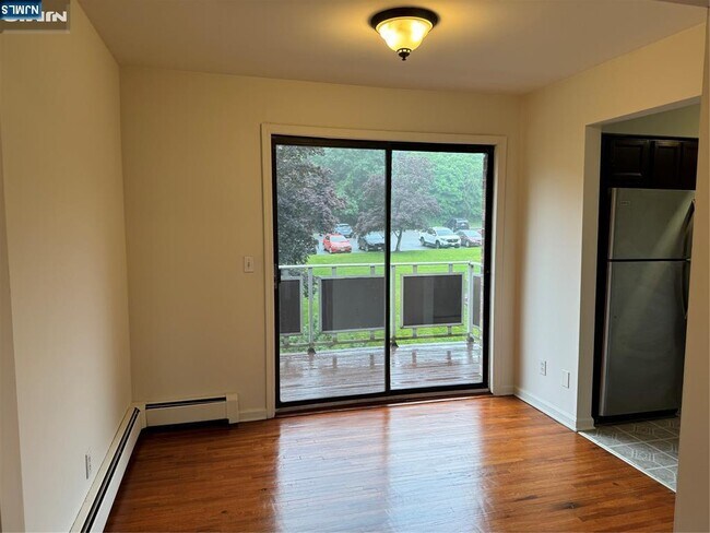 Building Photo - 102 Bellgrove Dr