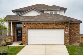 Building Photo - 3225 Starflower