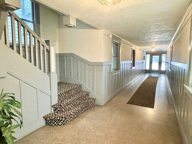 Foto del edificio - Charming Studio Heart of the Mission! Shared Laundry! PROGRESSIVE