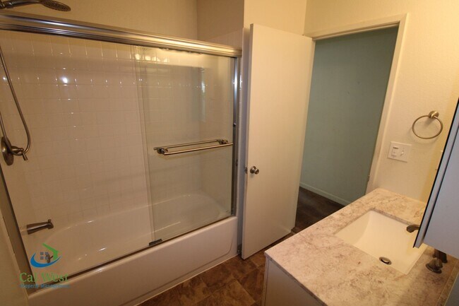 Foto del edificio - AE61 - 1642-1644 San Tomas Aquino Rd.