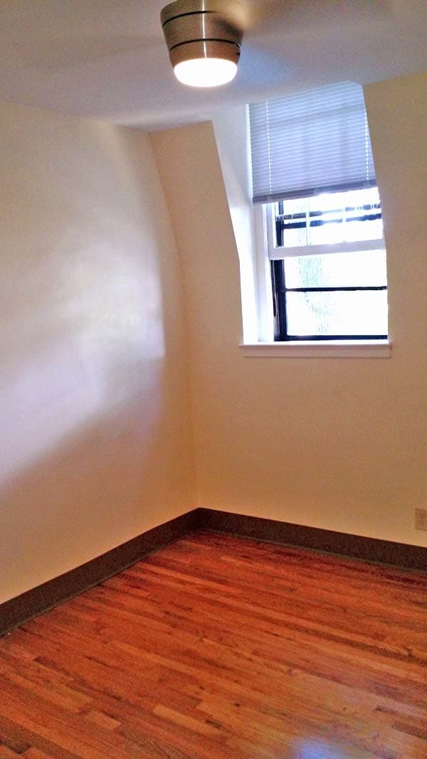 Building Photo - 821 North Carolina Ave SE