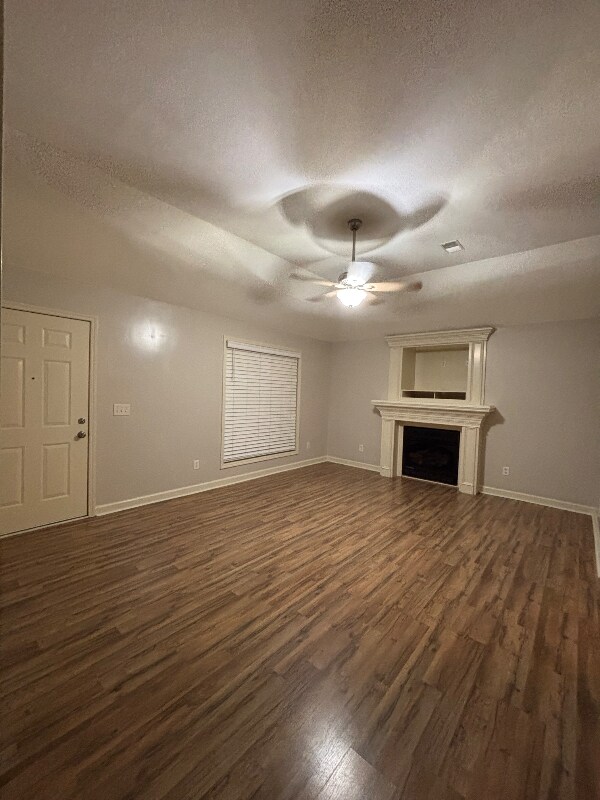 Foto del edificio - 2224 Stepping Stone Dr