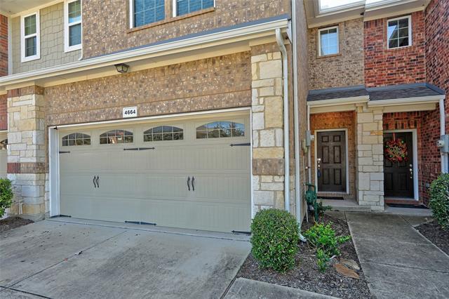 Foto del edificio - 4664 Penelope Ln