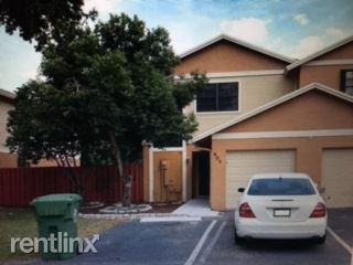 Primary Photo - 401 NW 103rd Ter
