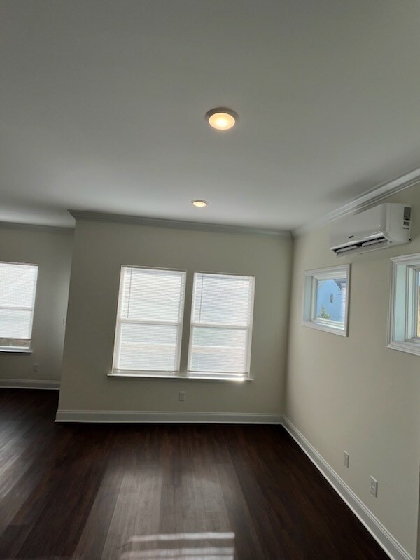 Foto del edificio - 5534 Stream Ln