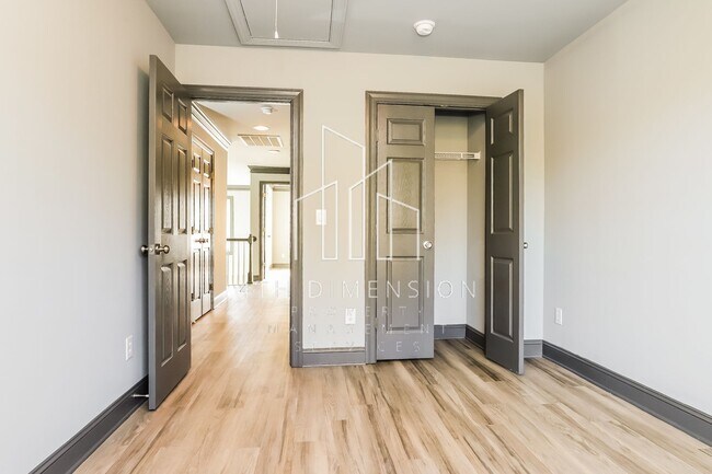 Foto del edificio - 103 Eva Dr