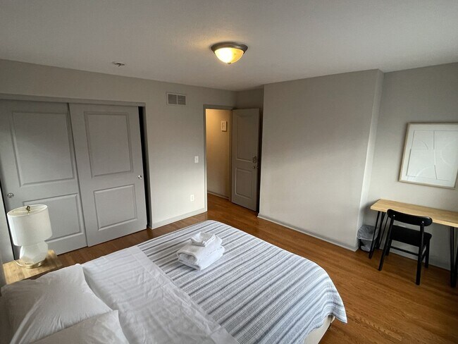 Building Photo - 94-96-96 McMillen Ave