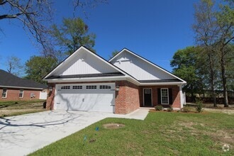 Building Photo - 33 Grove Cir