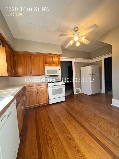 Building Photo - Spacious 3 bedroom home for rent - Canton OH
