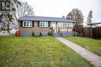 Building Photo - 488 Beurling Ave